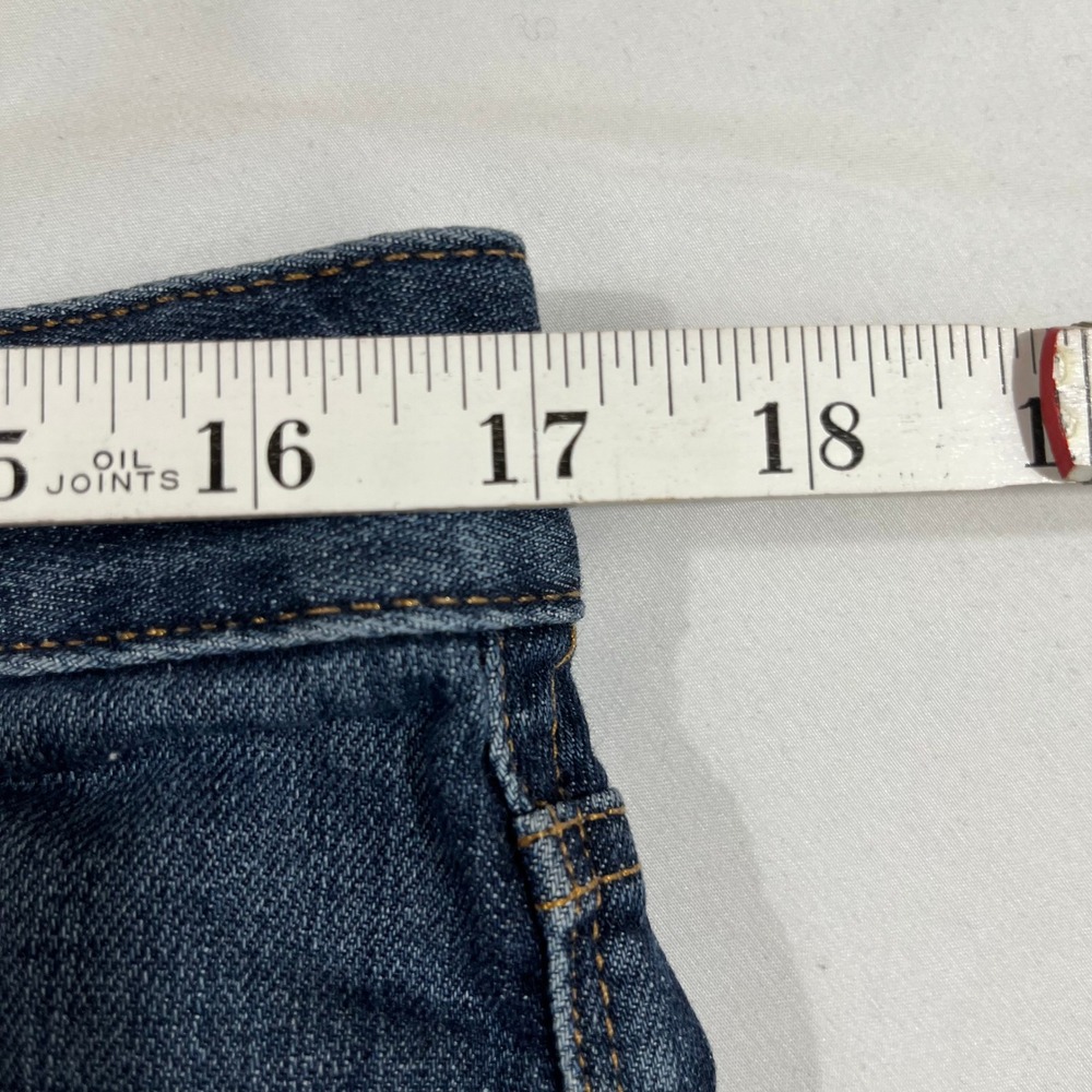 L.L.Bean Favorite Fit Jeans Women 12 MT Blue Straight Leg Medium Wash 292220 - Picture 11 of 13